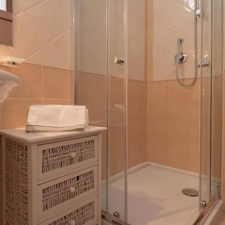 Stylish Le Fontane 2 Bedrapt T5 Sleeps 5 Apartament Villasimius