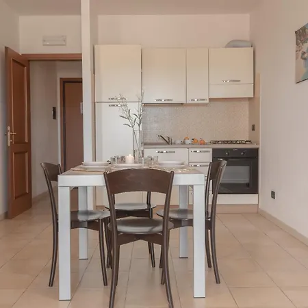 Stylish Le Fontane 2 Bedrapt T5 Sleeps 5 וילסימיוס