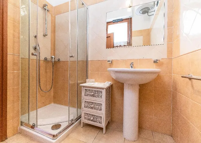 Apartman Stylish Le Fontane 2 Bedrapt T5 Sleeps 5 *